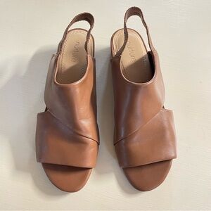 Nurture by Lamaze Women's Tan Sandals